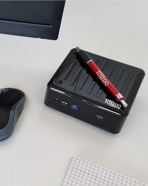 Восьмиядерный CPU, 64 ГБ ОЗУ, очень компактные размеры и Linux. Представлен мини-ПК Tuxedo&nbsp;Nano&nbsp;Pro&nbsp;Gen&nbsp;11